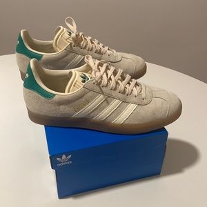 Adidas Gazelle sneakers